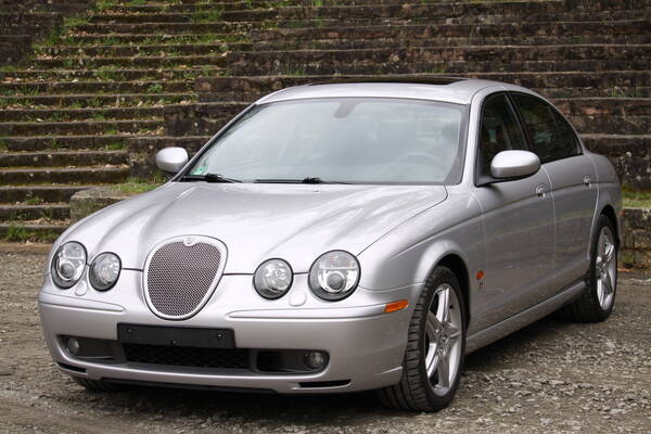 Jaguar S-Type